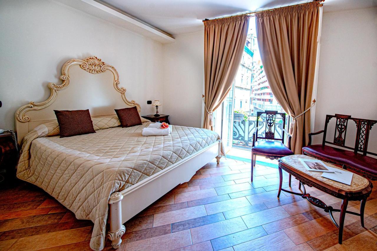 Hotel Lanfipe Palace Neapel