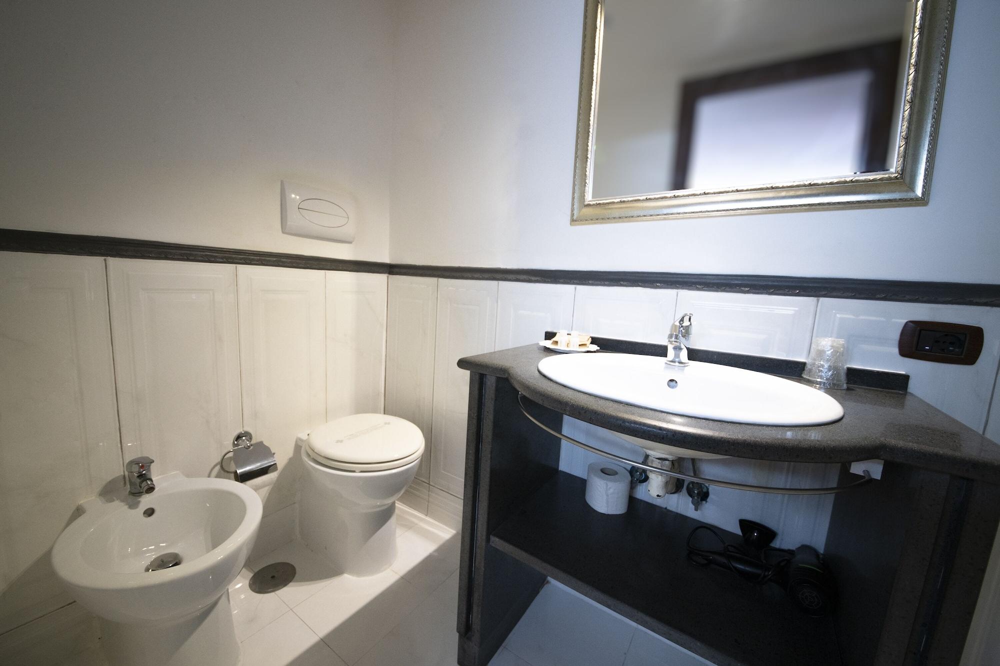 Hotel Lanfipe Palace Neapel