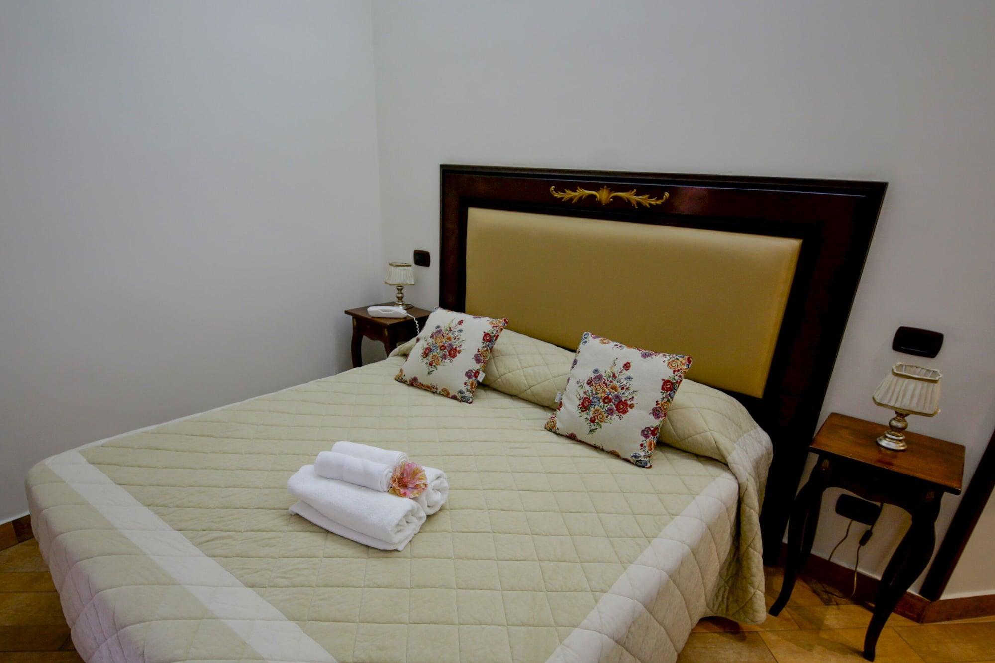 Lanfipe Palace Hotel Nápoles